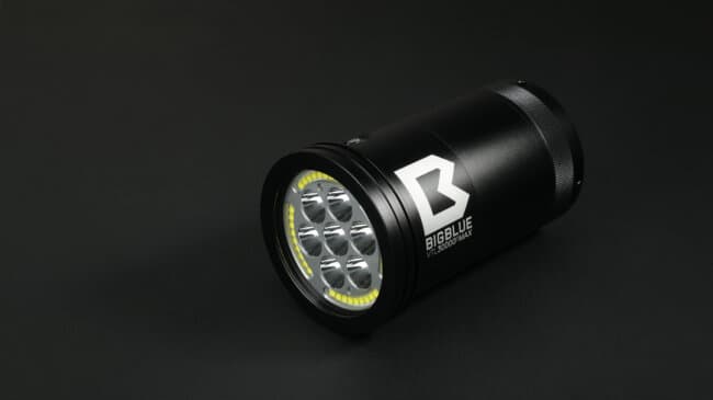 30000-Lumen Dual Beam Light immagine 1