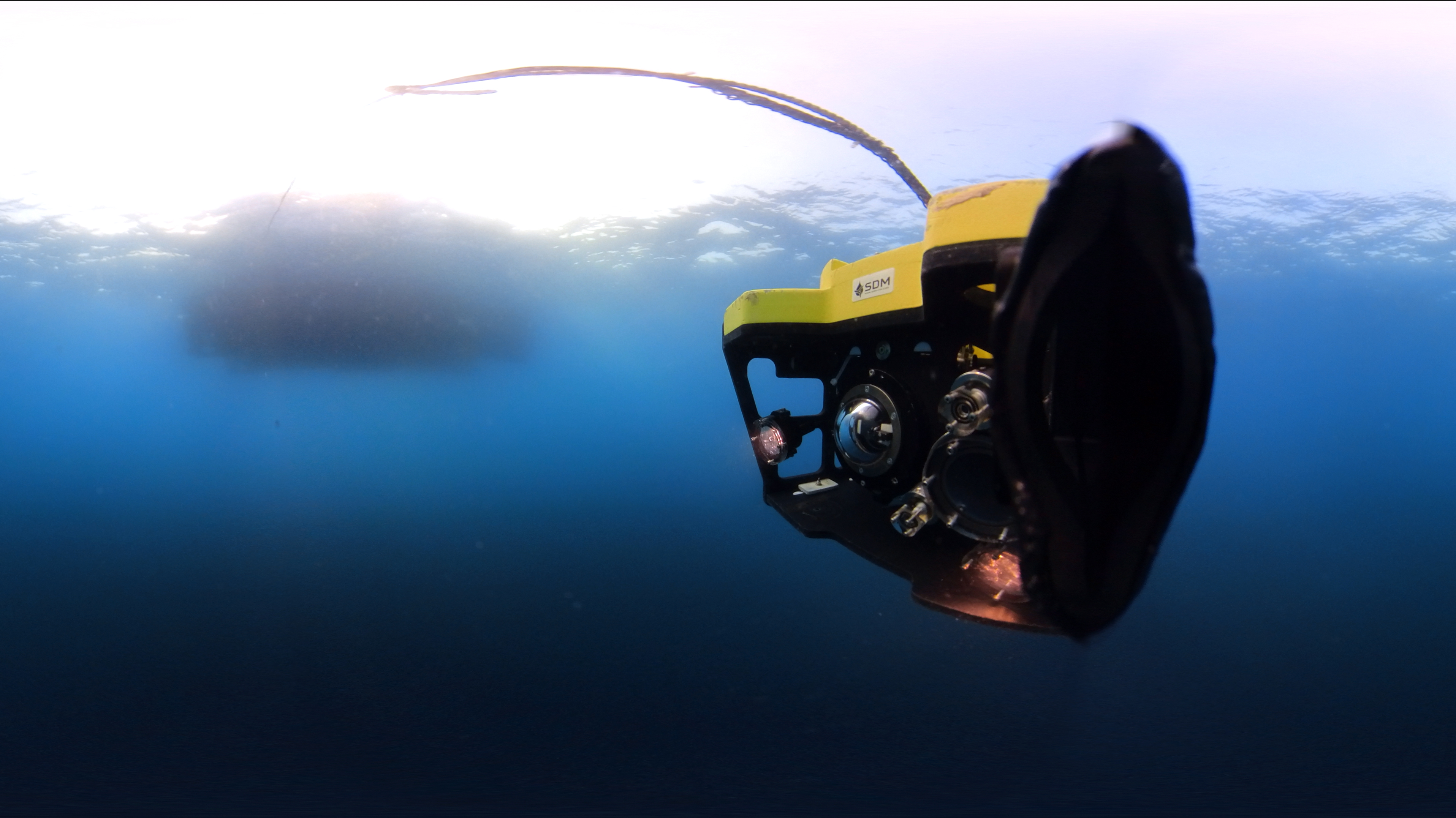 ROV durante il progetto Abyss Cleanup